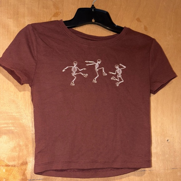 Aeropostale Tops - Aeropostale Soft Baby Tee in Brown